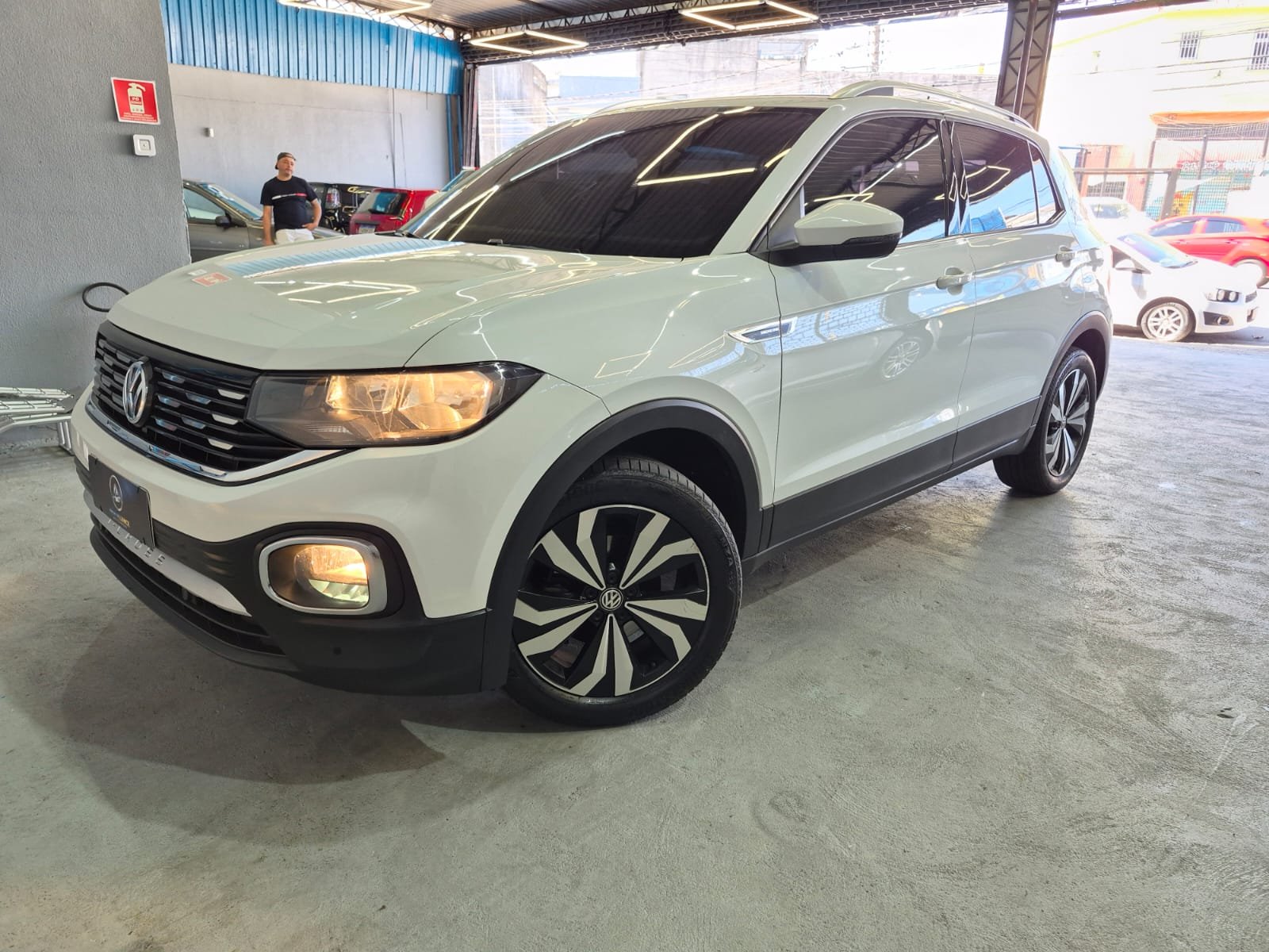 Volkswagen T-Cross disponível